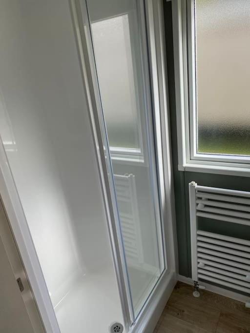Cosy Caravan New For 2024! Newquay (Cornwall)